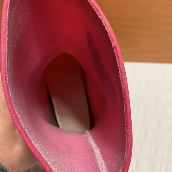 Sz11 Hello Kitty Rain Boots - Picture 13 of 16